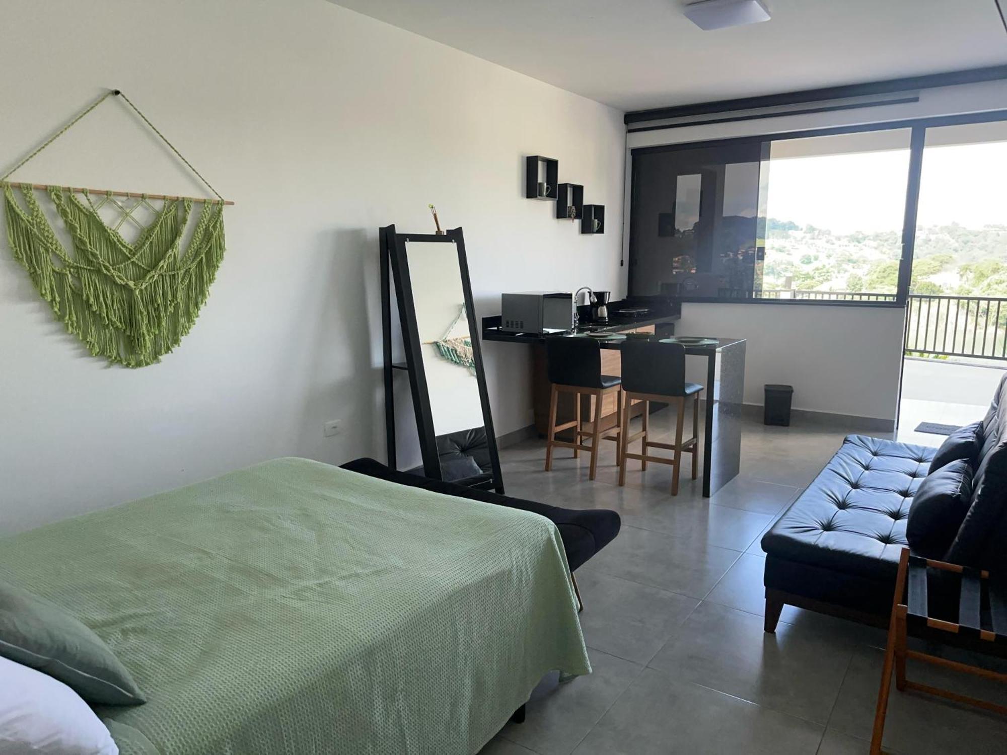 Surreal Guest house Igarata